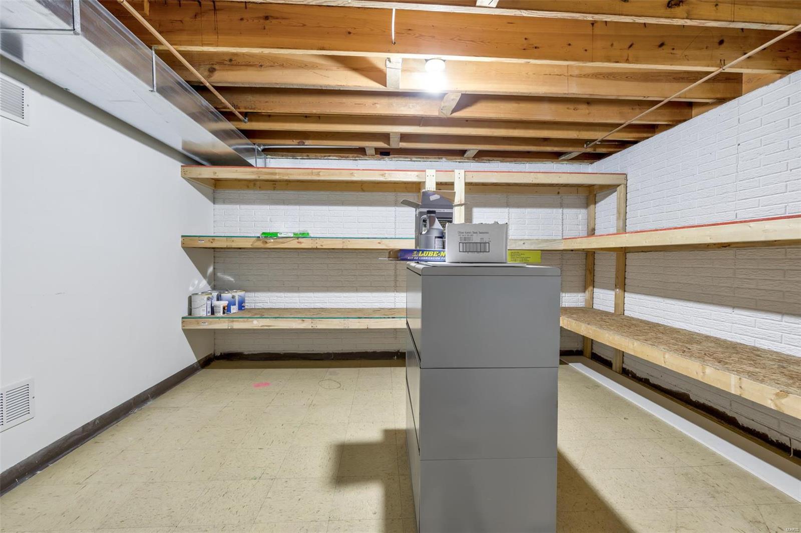 4940 Ambs Road St. Louis, MO 63128 - Photo 46 of 60 Gallery Image 46
