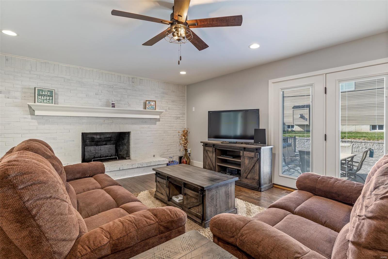 4940 Ambs Road St. Louis, MO 63128 - Photo 8 of 60 Gallery Image 8