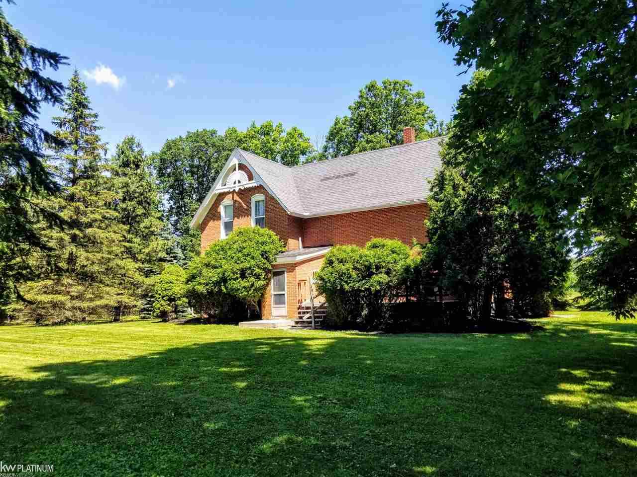 13615 Koehn Road Capac, MI 48014 - Photo 3 of 41 50014705-2.JPG