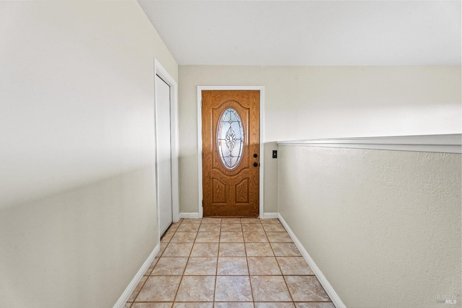 3850 Rd B Redwood Valley, CA 95470 - Photo 16 of 35 a view of a entryway