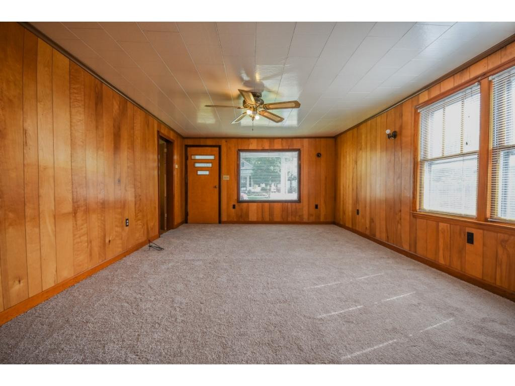 1621 Spring Street Kingsport, TN 37664 - Photo 8 of 36 Photo 8