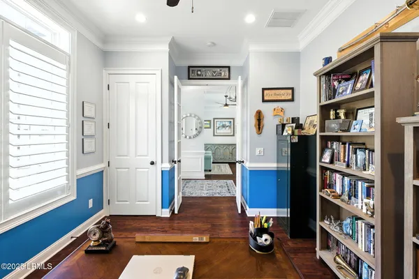$1,099,000 | 10 Lakewood Court, Bluffton, SC 29910
