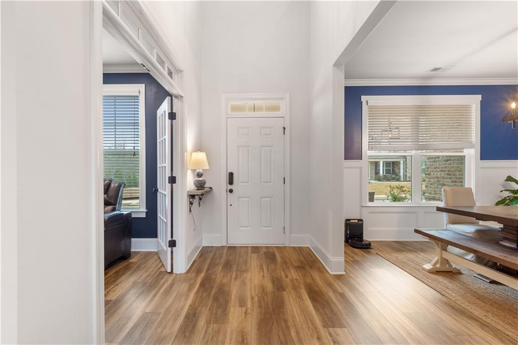 409 Carmichael Circle Canton, GA 30115 - Photo 5 of 60