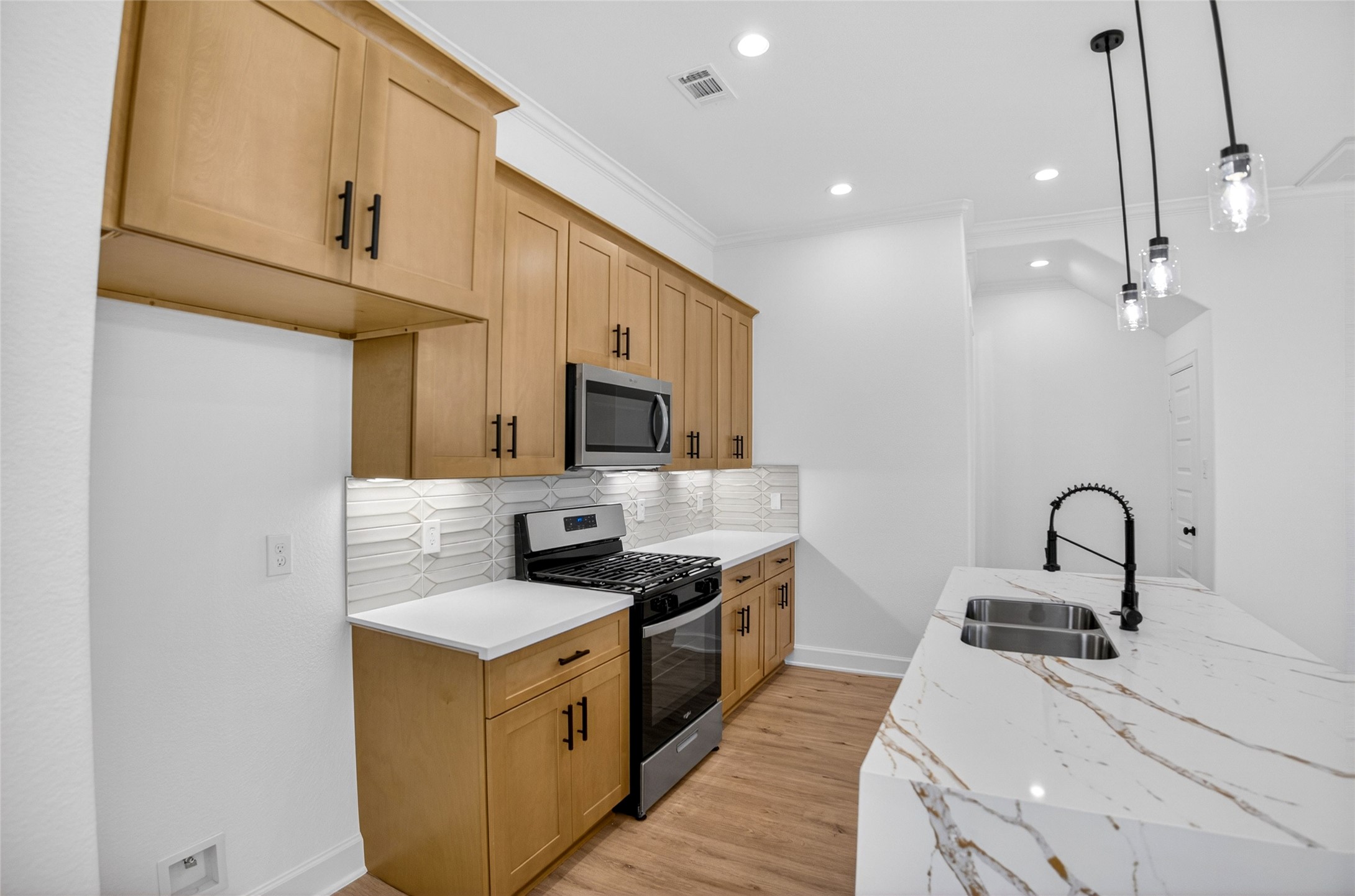5012 Elizabeth City Street Houston, TX 77021 - Photo 4 of 21