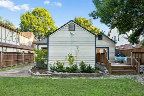 $899,000 | 5527 Monticello Avenue, Dallas, TX 75206