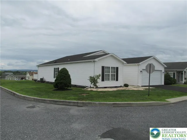 $370,000 | 891 Biltmore Avenue, Easton, PA 18040