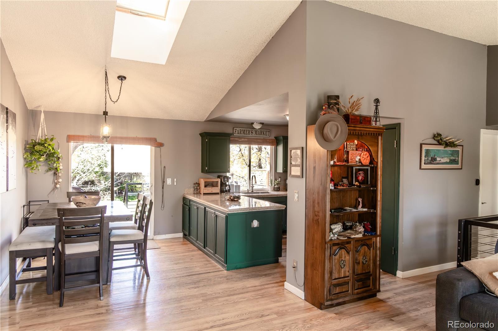 10527 Routt Lane Broomfield, CO 80021 - Photo 4 of 19