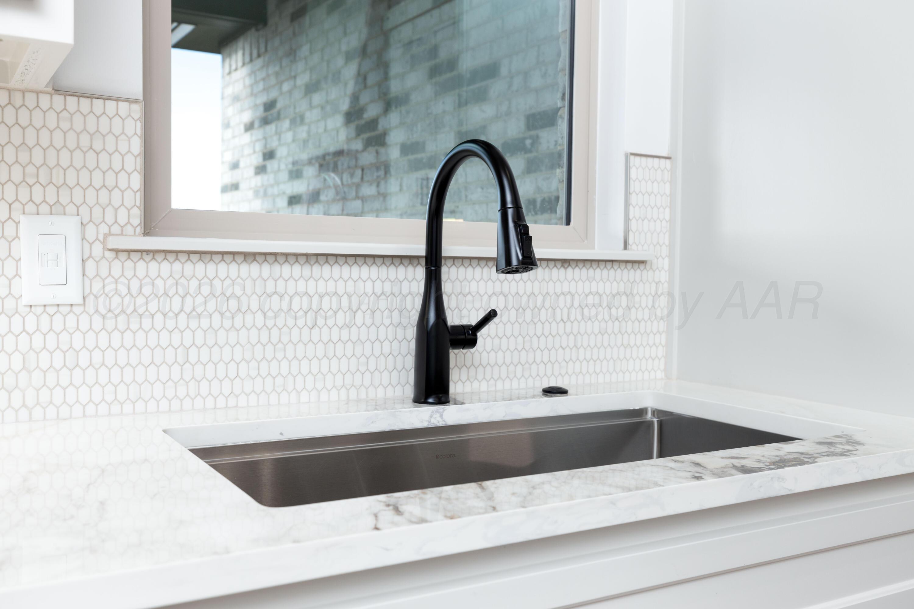 10451 Prickly Pear Road Amarillo, TX 79119 - Photo 7 of 35 10451 Prickly Pear-17