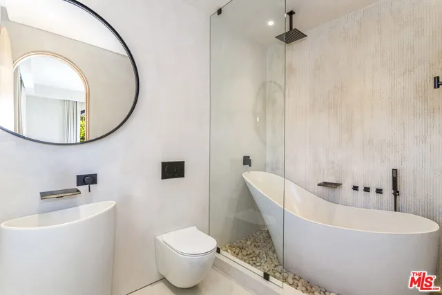 $80,000 | 30125 Harvester Road, Malibu, CA 90265