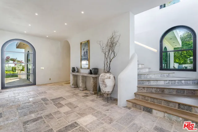 $80,000 | 30125 Harvester Road, Malibu, CA 90265