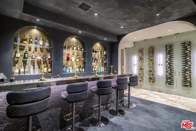 $80,000 | 30125 Harvester Road, Malibu, CA 90265