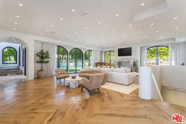 $80,000 | 30125 Harvester Road, Malibu, CA 90265