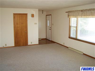 7411 Illinois Road Fort Wayne, IN 46804 - Photo 2 of 18