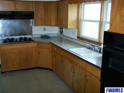 7411 Illinois Road Fort Wayne, IN 46804 - Photo 4 of 18