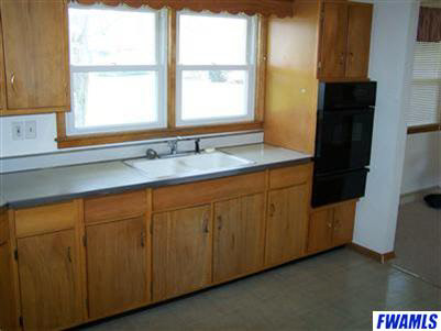 7411 Illinois Road Fort Wayne, IN 46804 - Photo 5 of 18