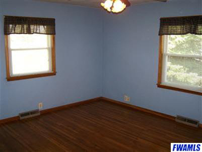 7411 Illinois Road Fort Wayne, IN 46804 - Photo 8 of 18
