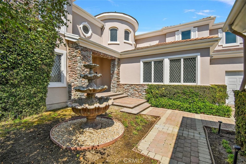 19 Santa Rosa Rolling Hills Estates, CA 90274 - Photo 2 of 62