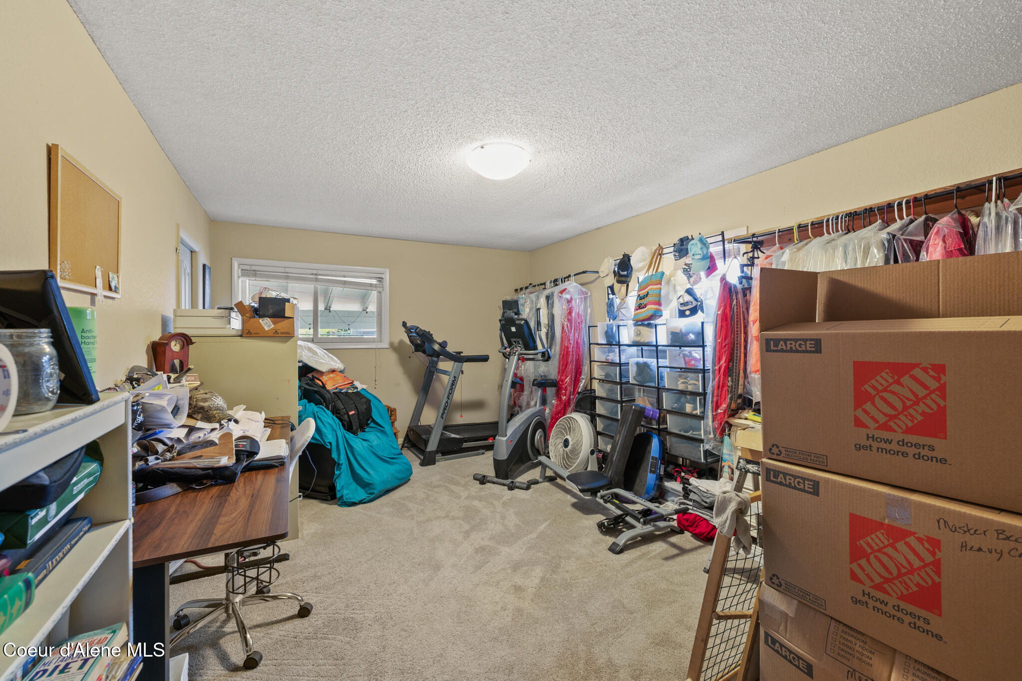 405 Schweitzer Cutoff Road Sandpoint, ID 83864 - Photo 31 of 37 Walk-in Closet MBR