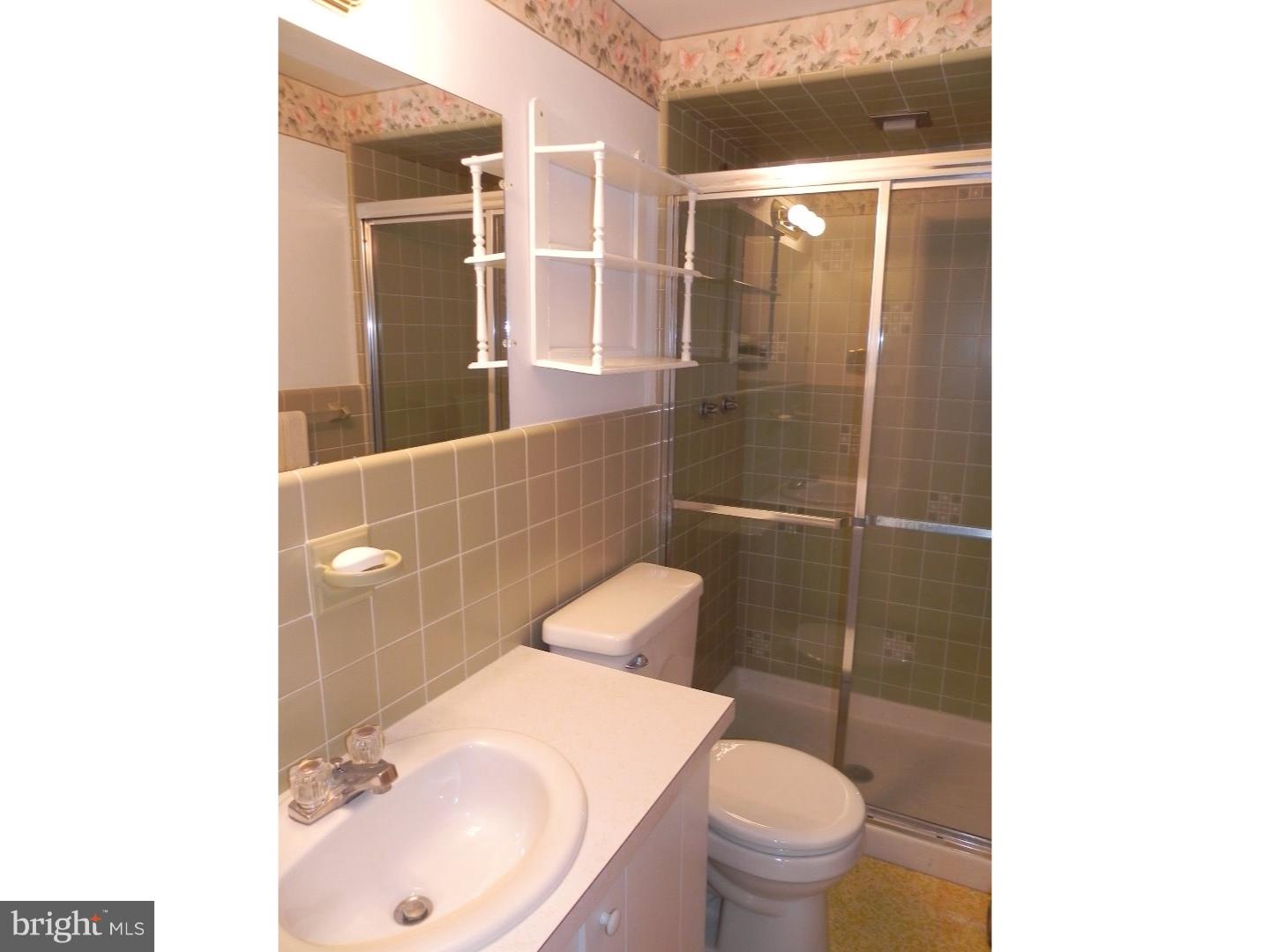 307 Wrights Road Newtown, PA 18940 - Photo 11 of 25 Bathroom