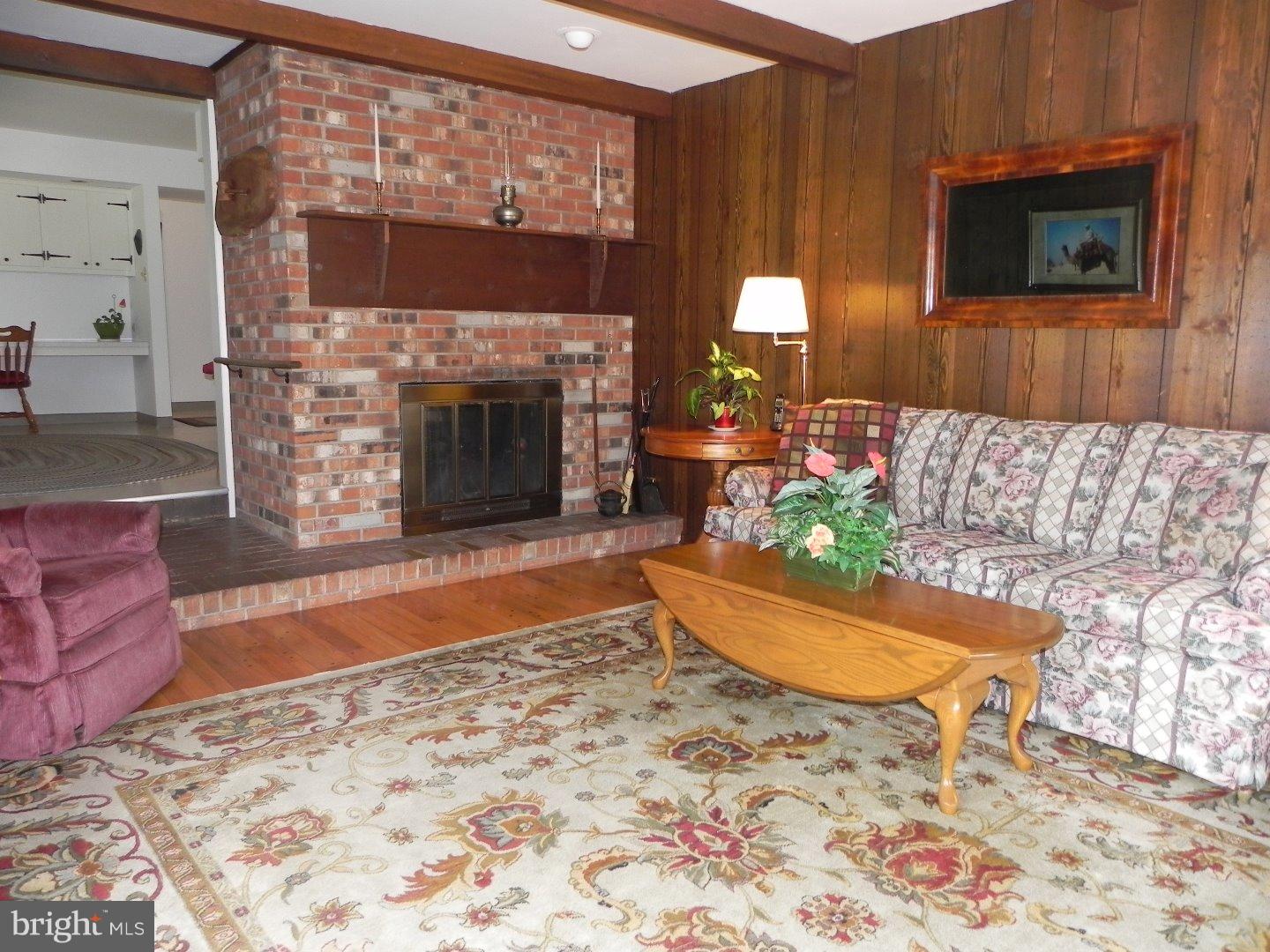 307 Wrights Road Newtown, PA 18940 - Photo 17 of 25 Family Room