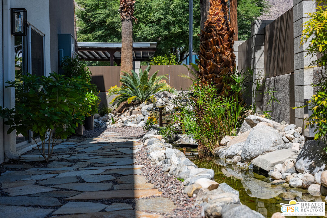 588 East San Lorenzo Road, Unit 104 Palm Springs, CA 92264 - Photo 34 of 66