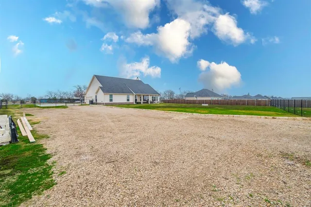 $515,000 | 8432 Abner Road, Terrell, TX 75161