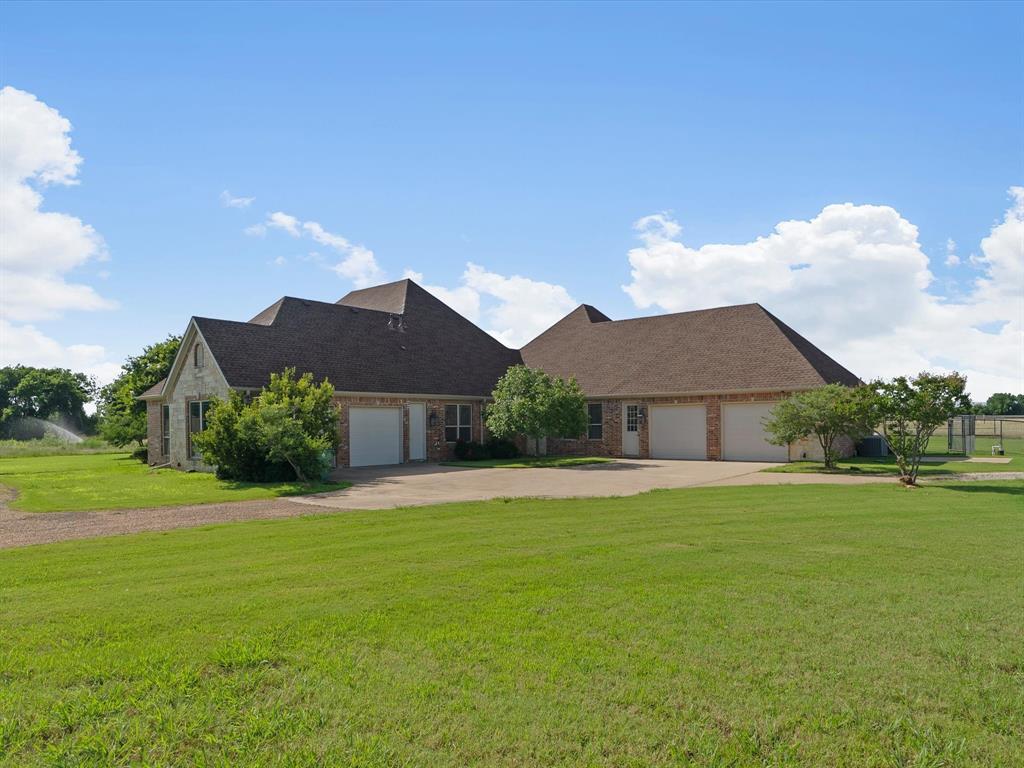 2300 Berend Road Pilot Point, TX 76258 - Photo 3 of 26