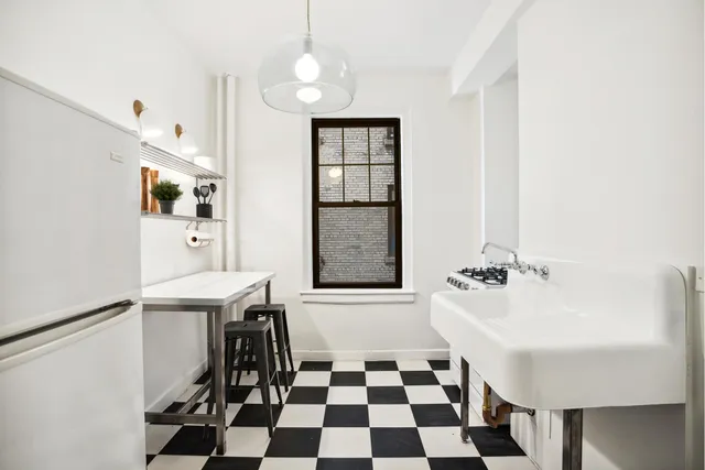 $775,000 | 141 East 3rd Street, Unit 3I | East Village