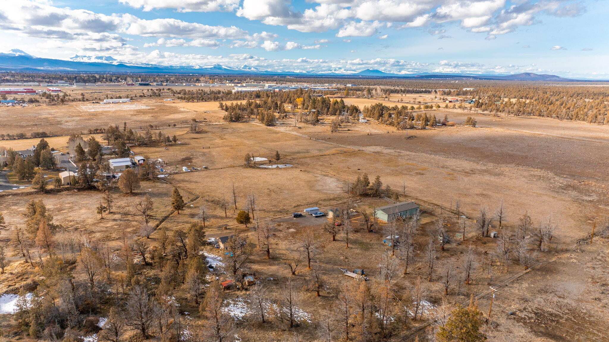22750 Nelson Road Bend, OR 97701 - Photo 47 of 67 31-web-or-mls-Riley Visuals-18