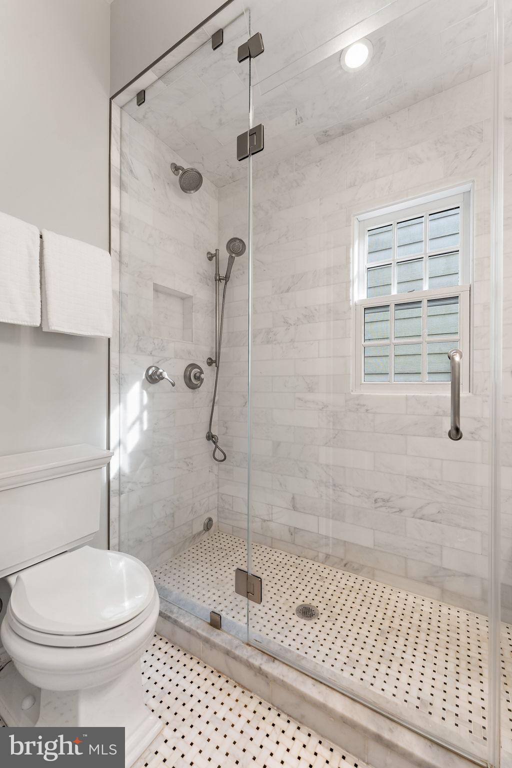 529 6th Street Southeast Washington, DC 20003 - Photo 24 of 41