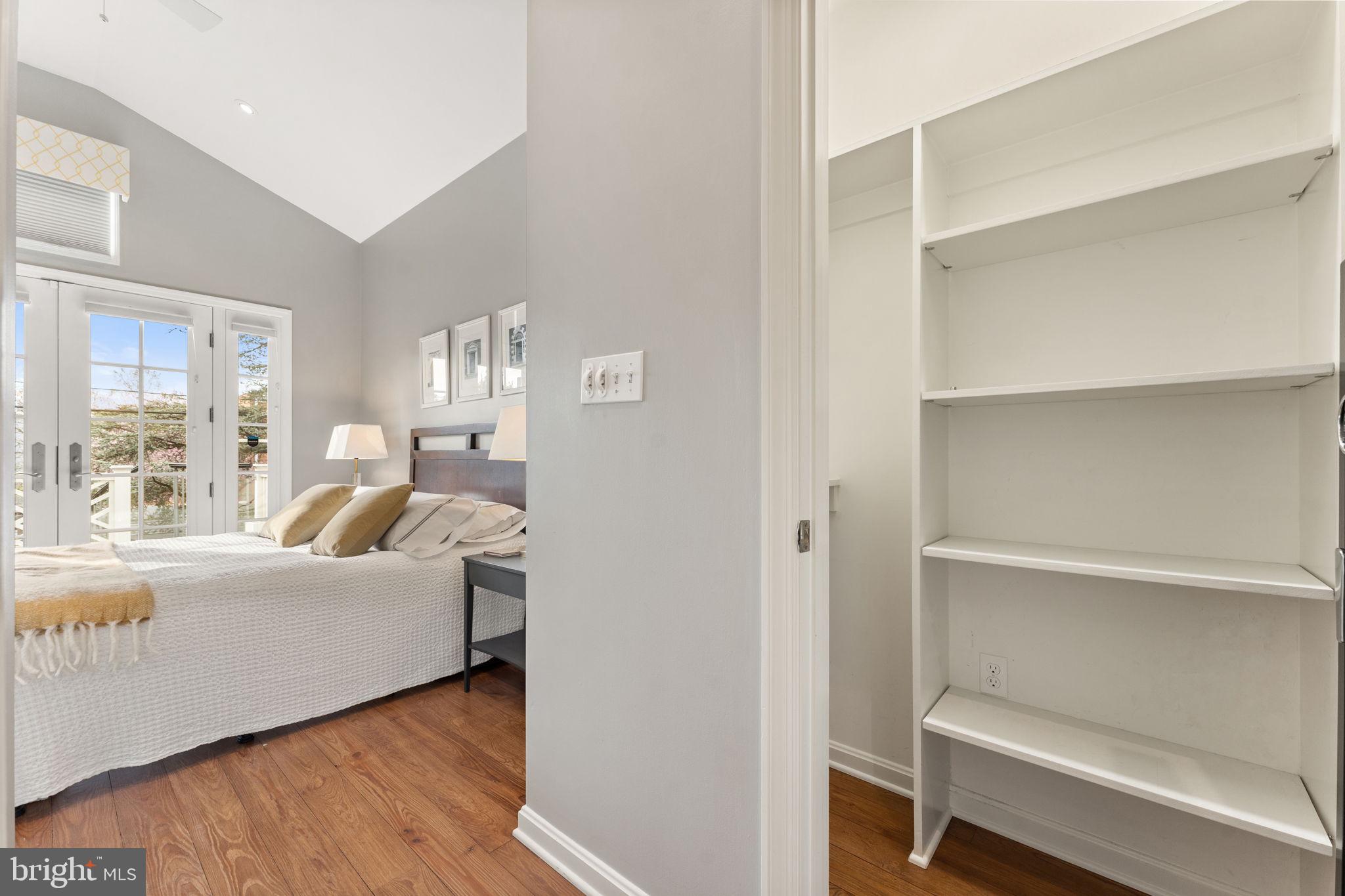 529 6th Street Southeast Washington, DC 20003 - Photo 31 of 41