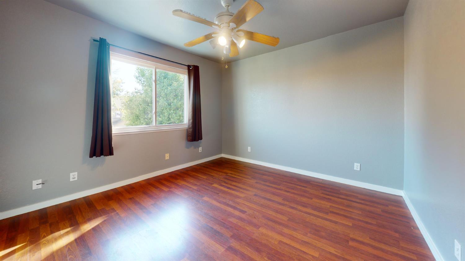 4622 West Griffith Way Fresno, CA 93722 - Photo 17 of 36