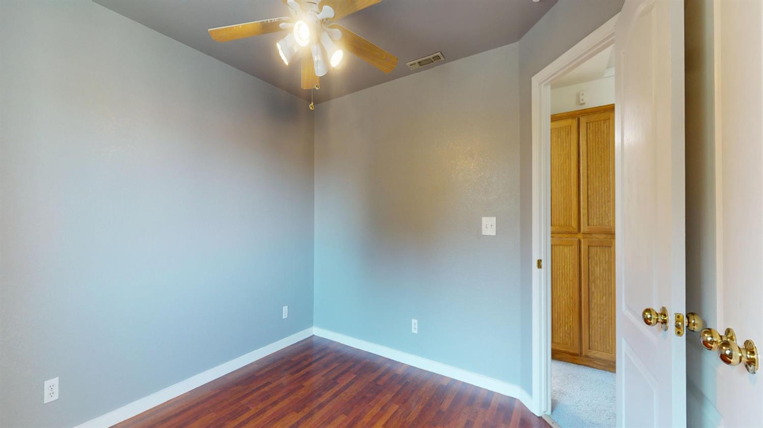 4622 West Griffith Way Fresno, CA 93722 - Photo 19 of 36