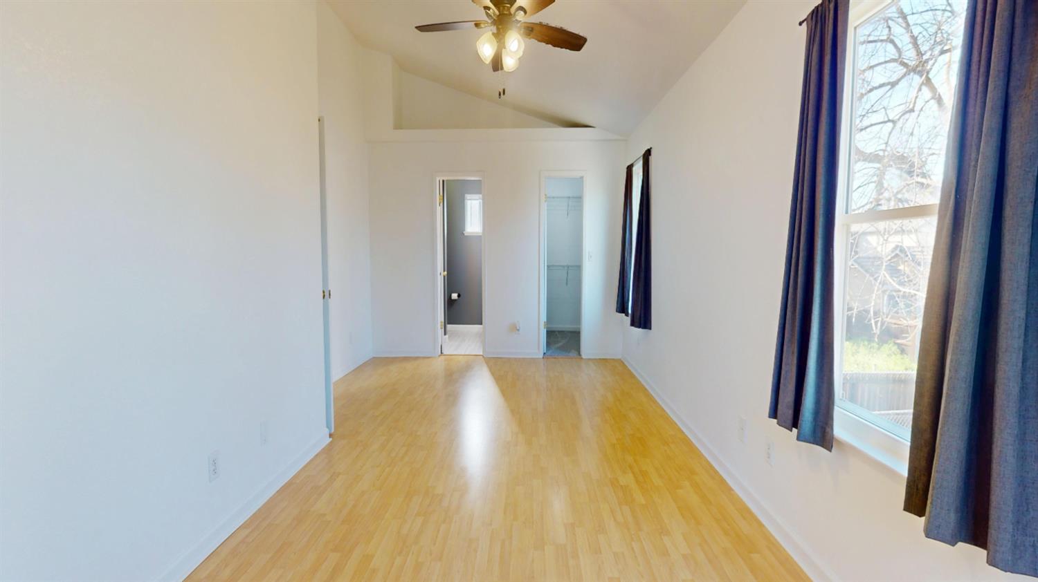 4622 West Griffith Way Fresno, CA 93722 - Photo 24 of 36