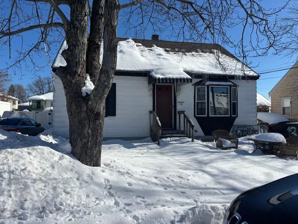 $324,900 | 13 Batchelder Avenue, Unit 1, Manchester, NH 03103