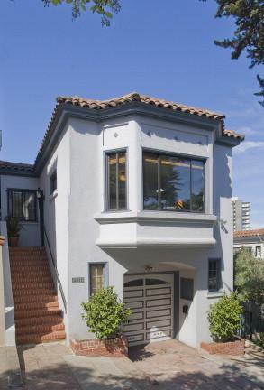 Exterior of 2841 Larkin - Only two single family homes on the cul-de-sac