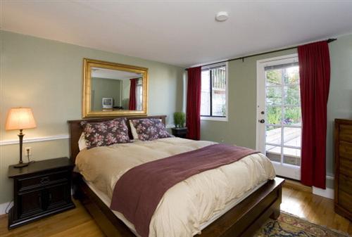 2841 Larkin Street San Francisco, CA 94109 - Photo 9 of 13 Downstairs bedroom 1