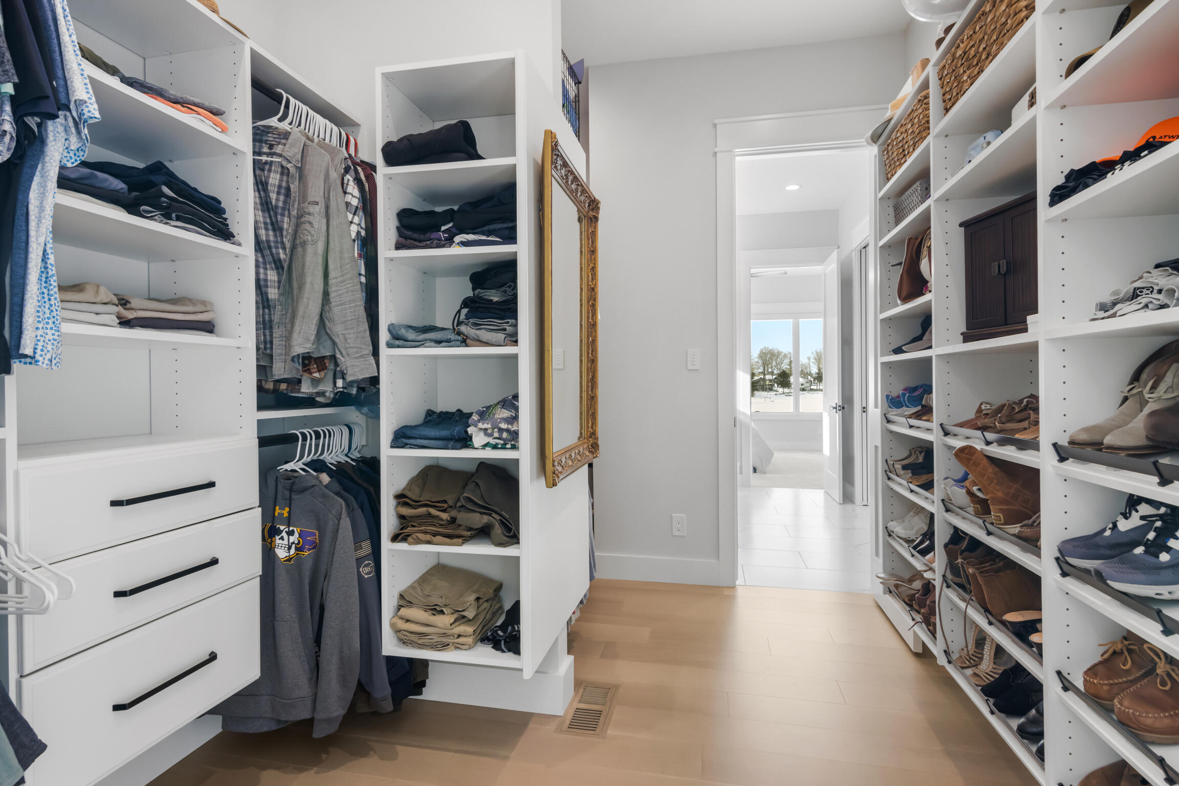 504 South East Silver Lake Road Traverse City, MI 49685 - Photo 33 of 72 27-Scene-24