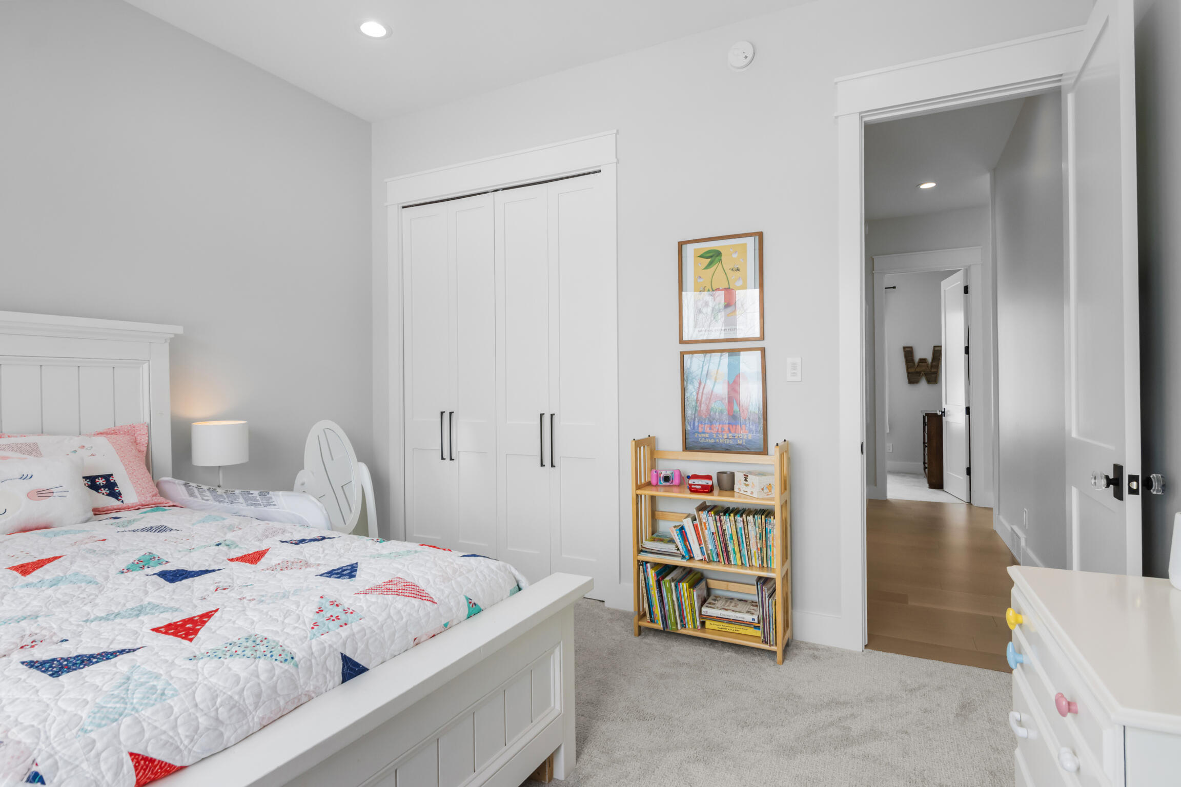 504 South East Silver Lake Road Traverse City, MI 49685 - Photo 40 of 72 34-Scene-31