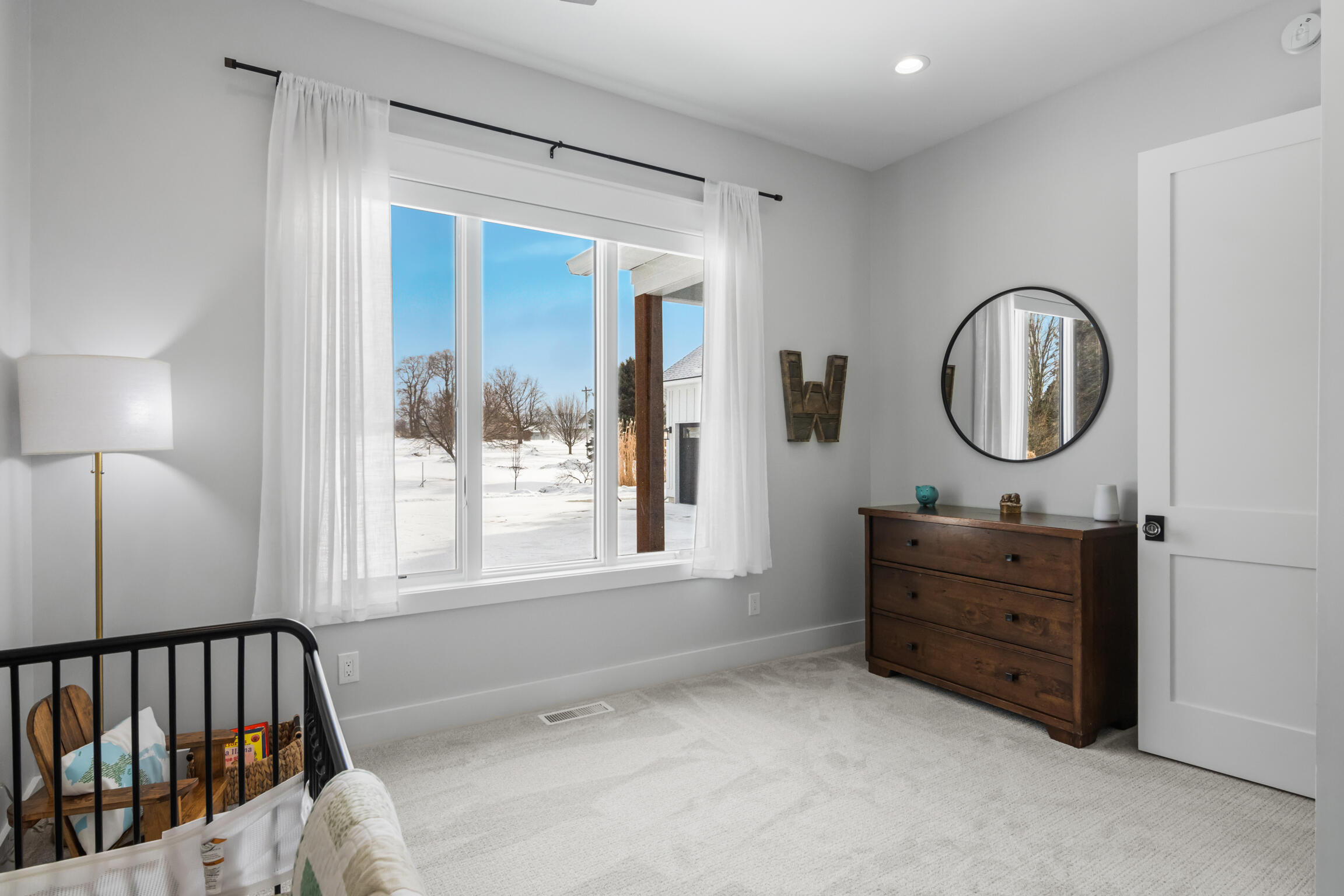 504 South East Silver Lake Road Traverse City, MI 49685 - Photo 43 of 72 37-Scene-34