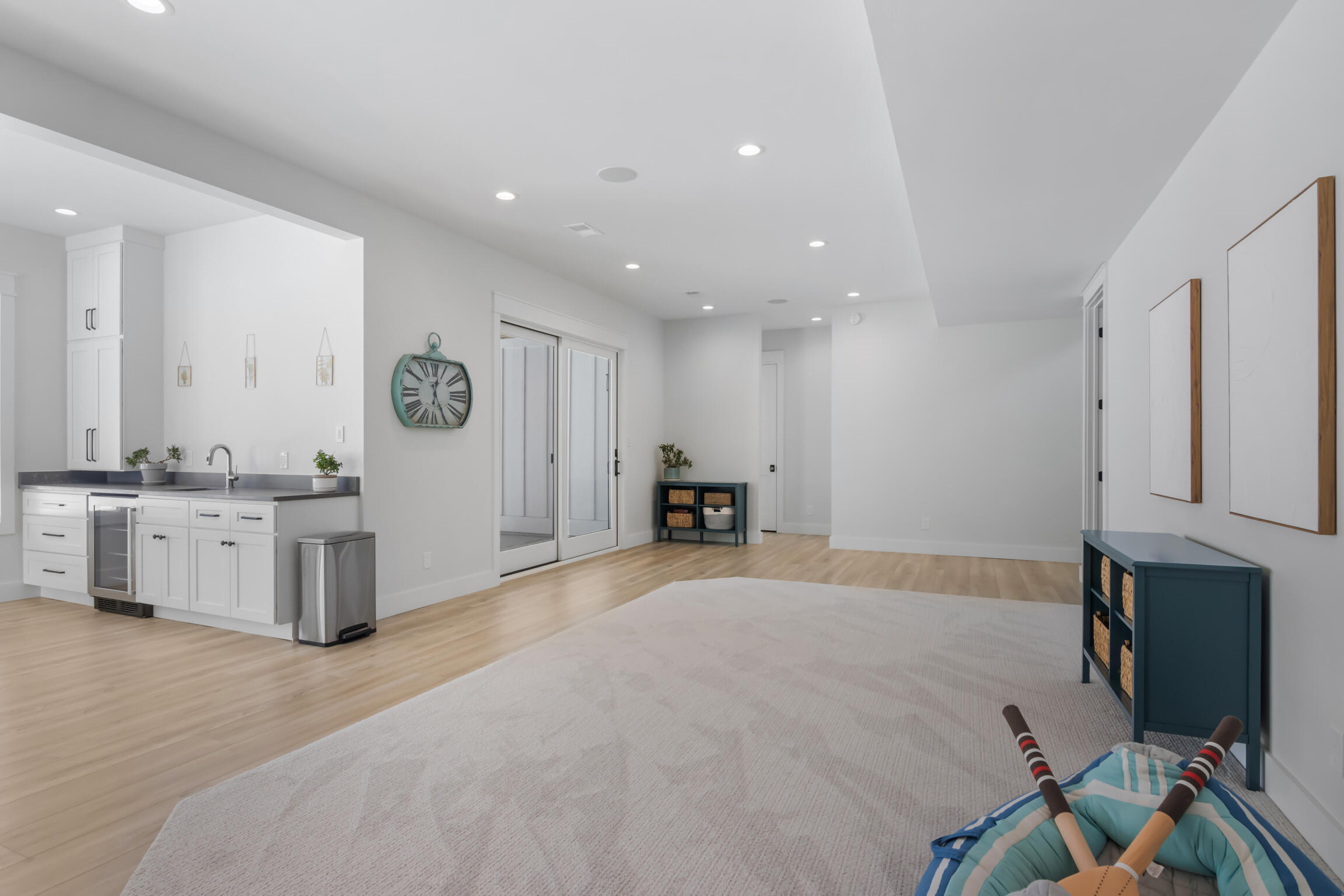 504 South East Silver Lake Road Traverse City, MI 49685 - Photo 43 of 66 47-Scene-44