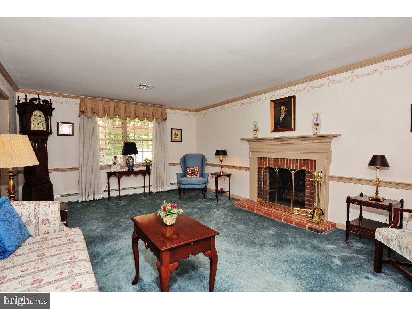 657 Kulp Road Perkiomenville, PA 18074 - Photo 4 of 25 Gallery Image 4