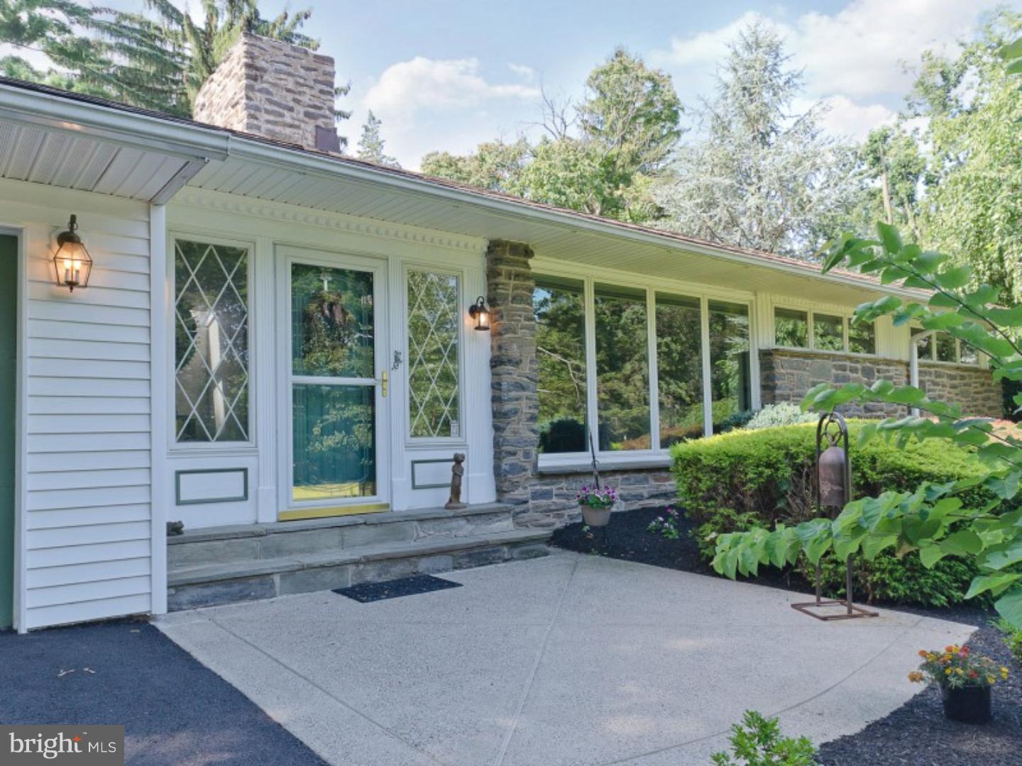 1303 Michael Road Jenkintown, PA 19046 - Photo 2 of 25