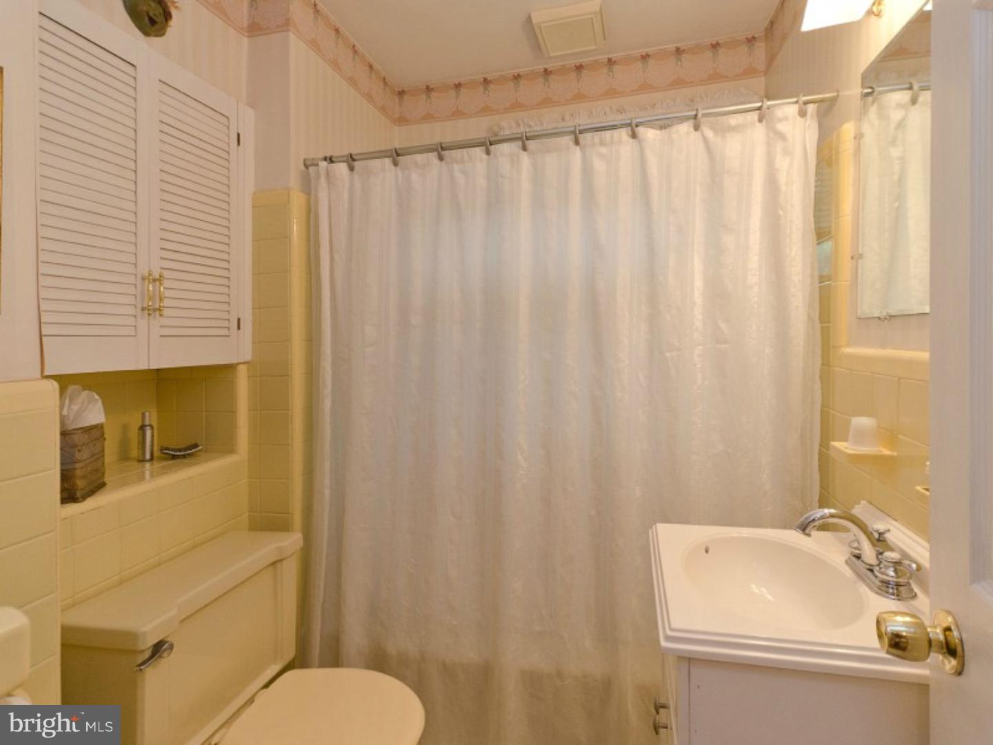 1303 Michael Road Jenkintown, PA 19046 - Photo 18 of 25