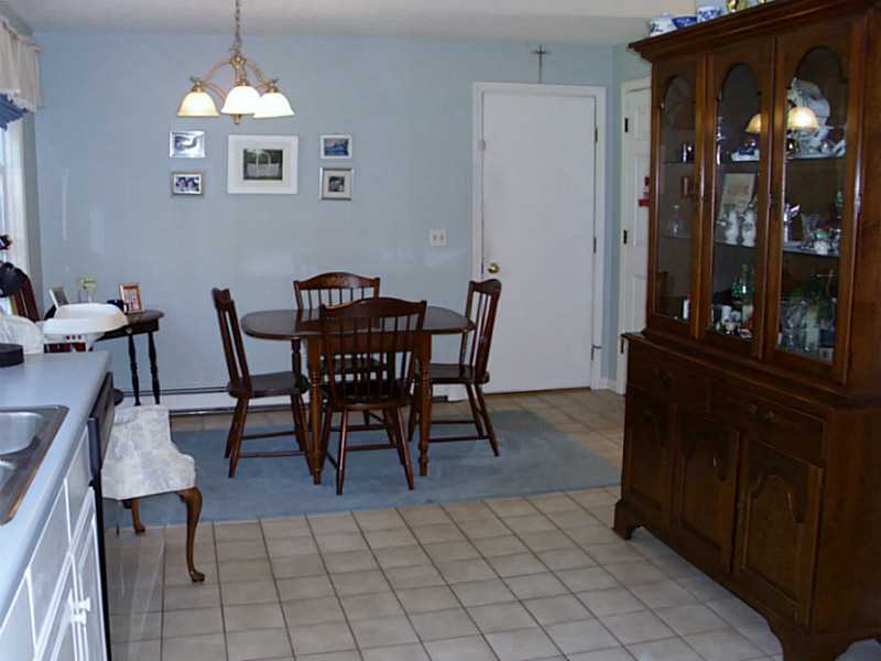 355 Sweet Allen Farm Road South Kingstown, RI 02879 - Photo 12 of 20 Kitchen.