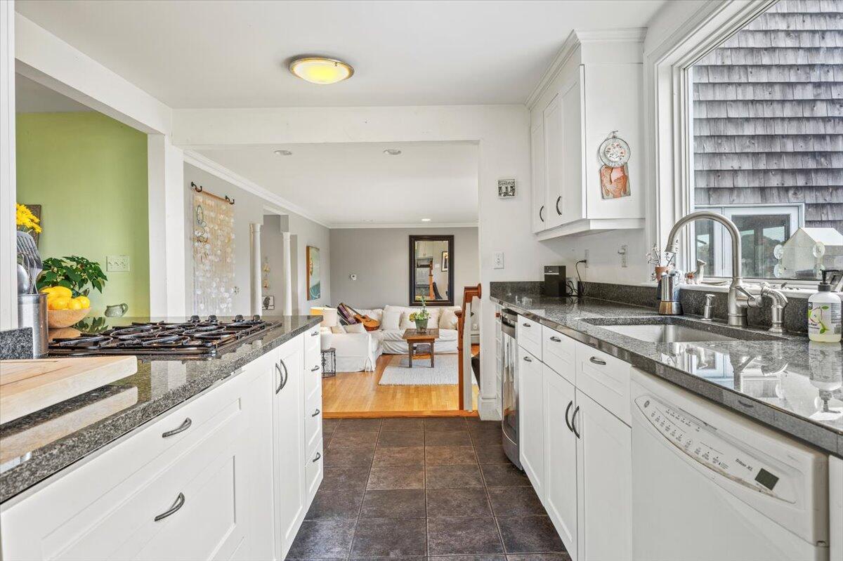 131 Spurwink Road Scarborough, ME 04074 - Photo 16 of 52 17-131 Spur-17