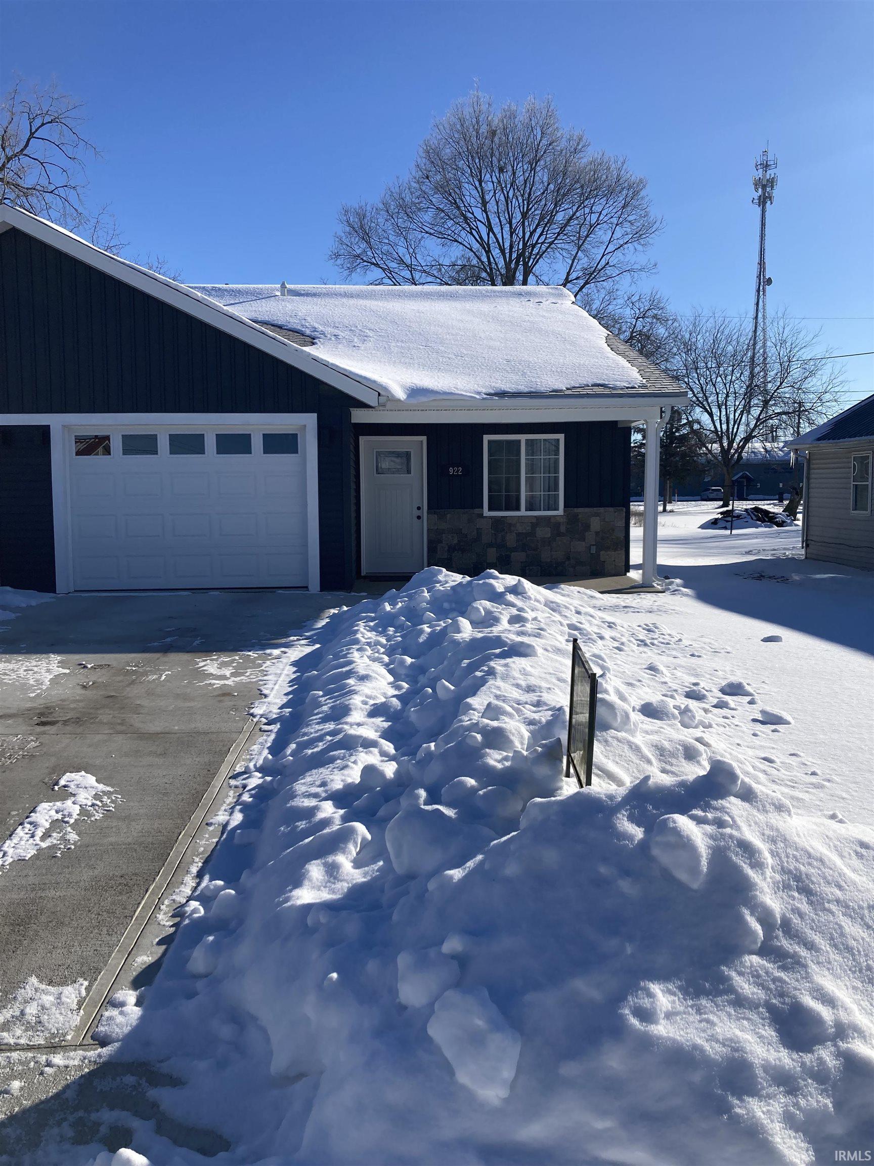 922 North 11th Street Decatur, IN 46733 - Photo 1 of 16