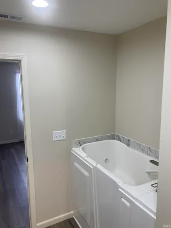 $199,900 | 922 North 11th Street, Decatur, IN 46733