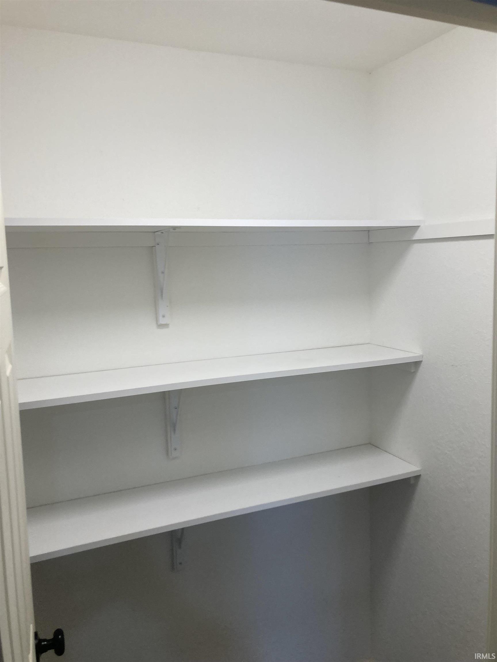 922 North 11th Street Decatur, IN 46733 - Photo 3 of 16