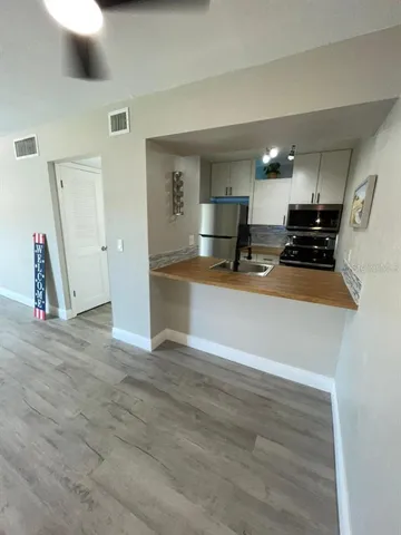 $150,000 | 1799 North Highland Avenue, Unit 172, Clearwater, FL 33755